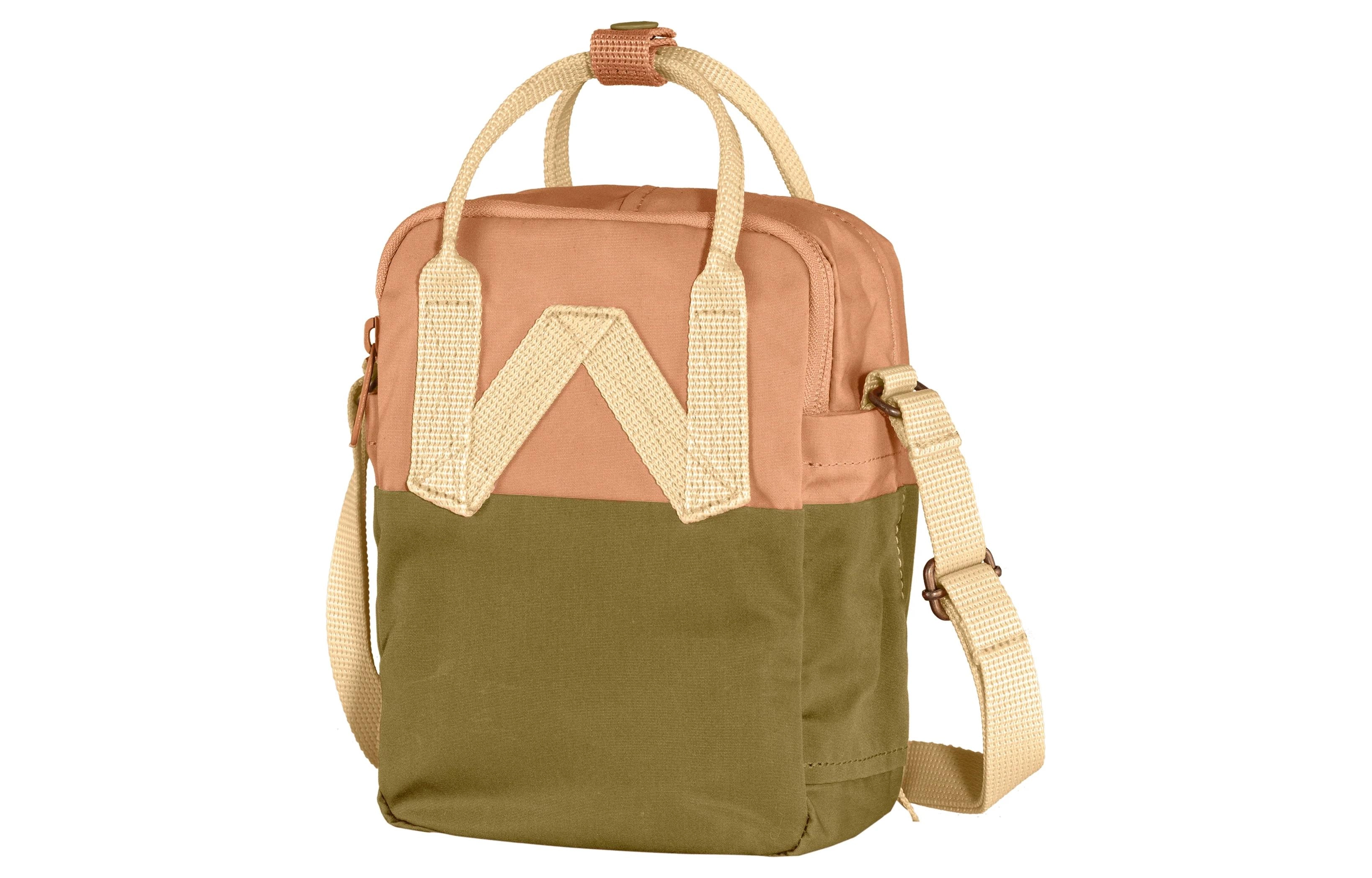 Fjallraven Kanken Art Sling Logo