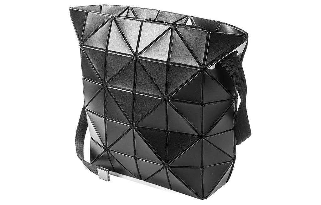 ISSEY MIYAKE Blocky