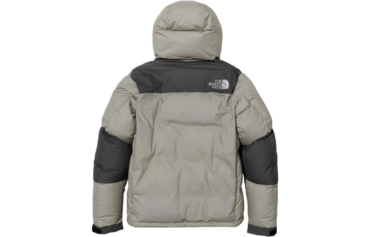 THE NORTH FACE Baltro Light Jacket Logo