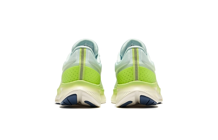 Saucony Vessel