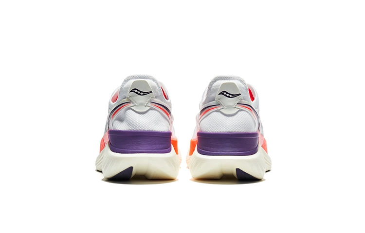 Saucony Endorphin Elite