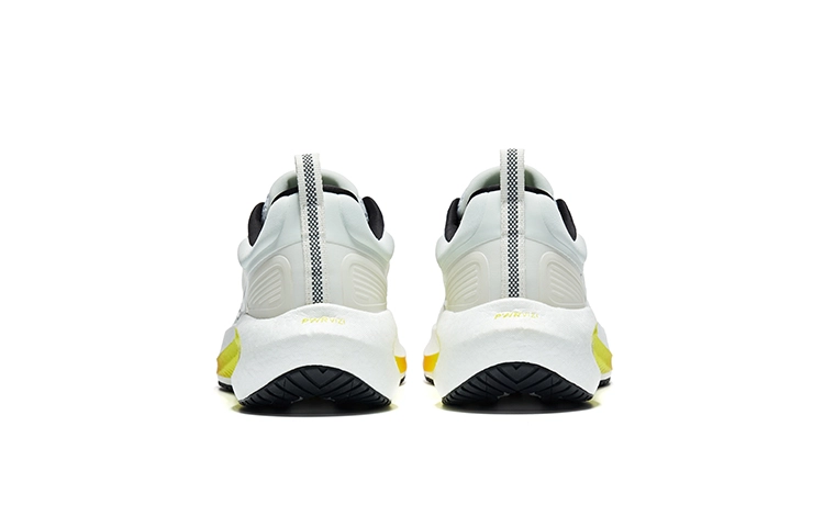 Saucony Surge 3 SU