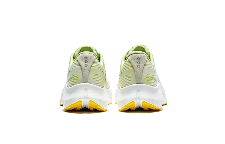 Saucony TIDE 2
