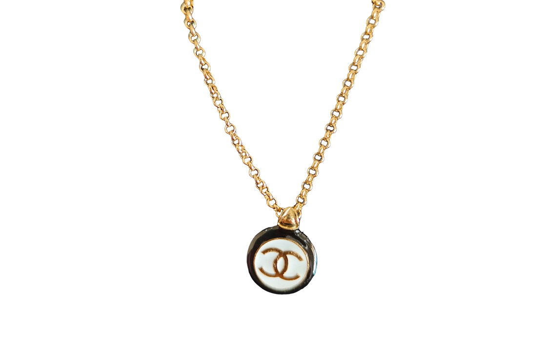 CHANEL c