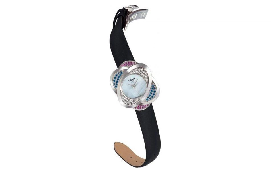 TISSOT Precious Flower 30 33mm T03.1.325.80