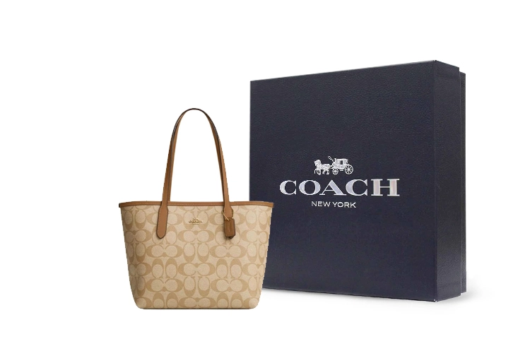 COACH City 23 Logo Tote