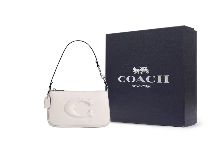 COACH Nolita 19