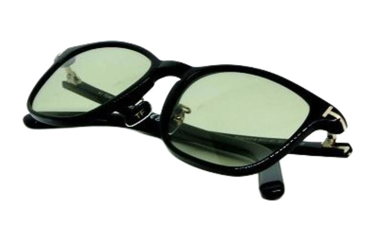 TOM FORD
