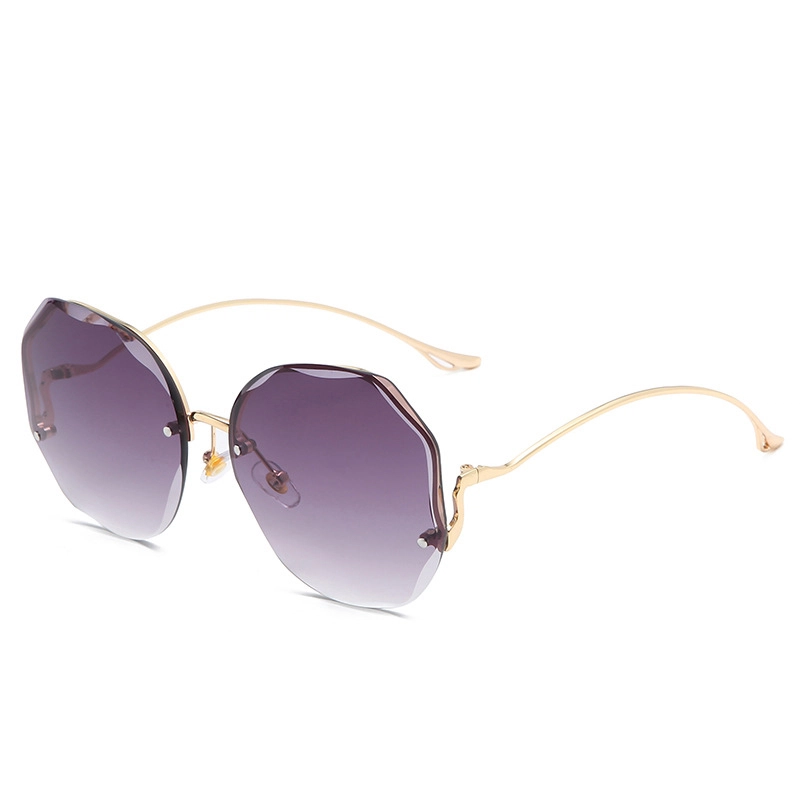 SOMAN UV400