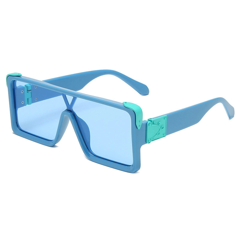 SOMAN UV400