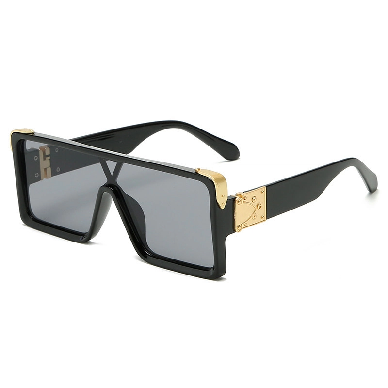 SOMAN UV400