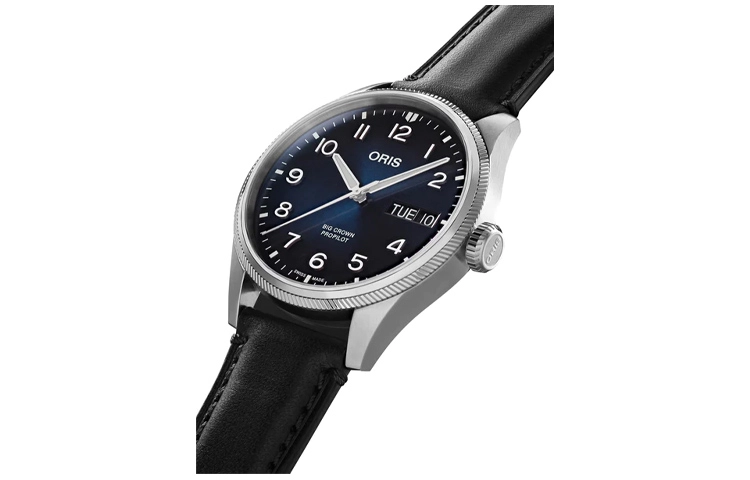 Oris 100 m 44mm