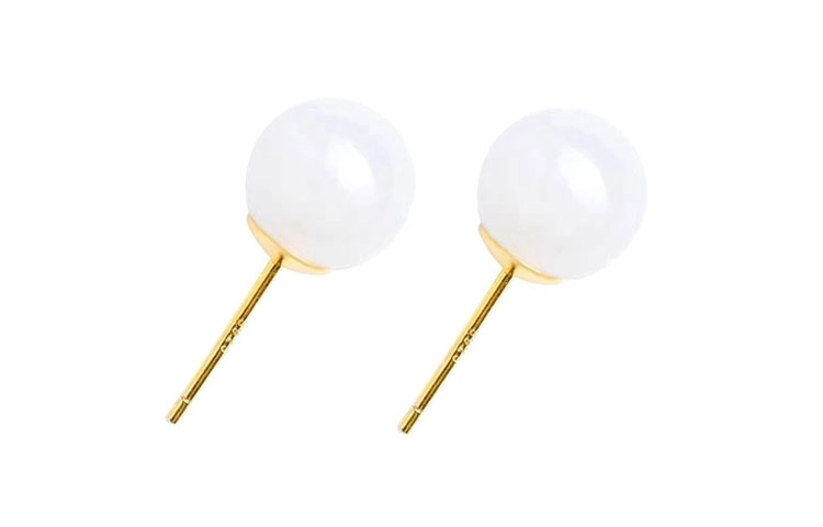 925