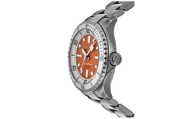 BREITLING 300 36mm A17377211O1A1