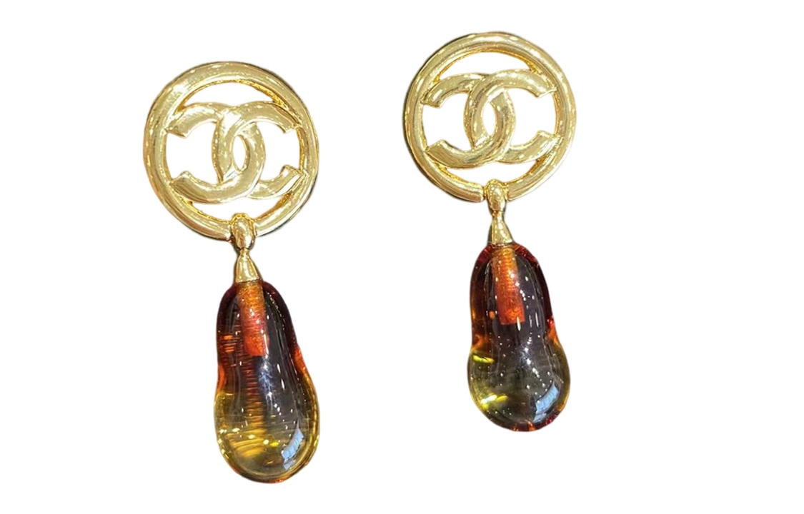 CHANEL C