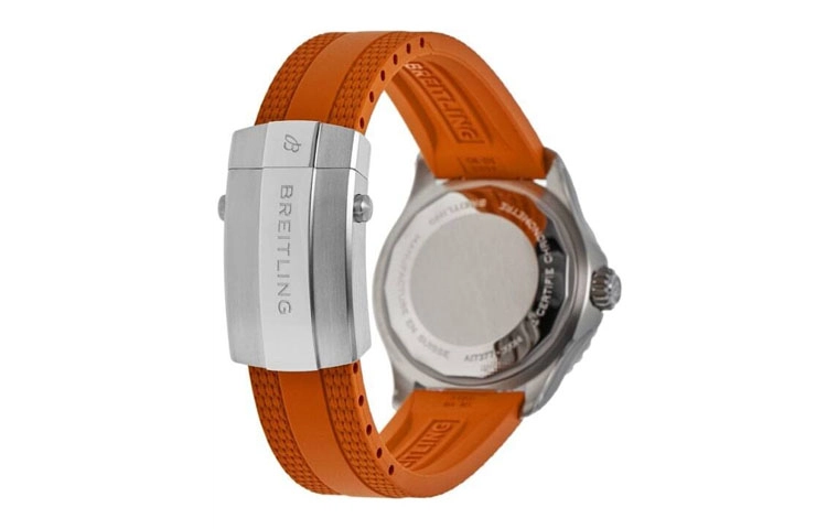 BREITLING 300 36mm A17377211O1S1