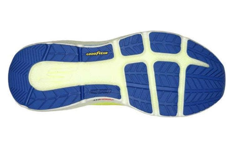 Skechers Go Run Max Road 6