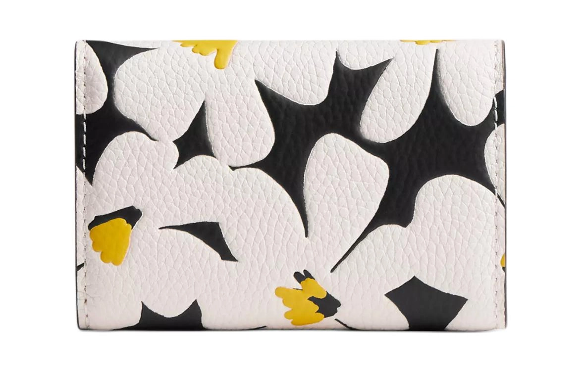 COACH Trifold Wallet 10