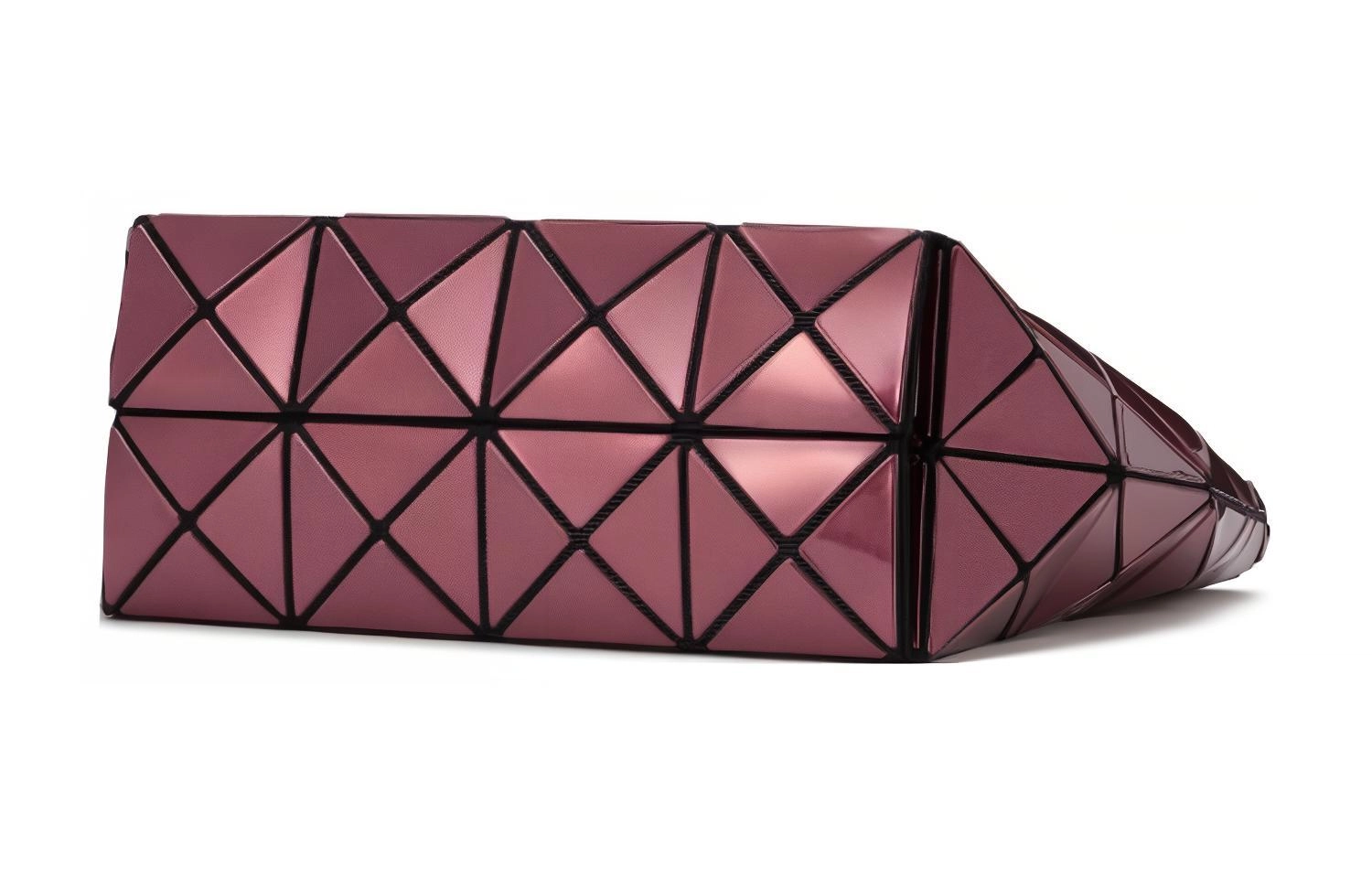 ISSEY MIYAKE