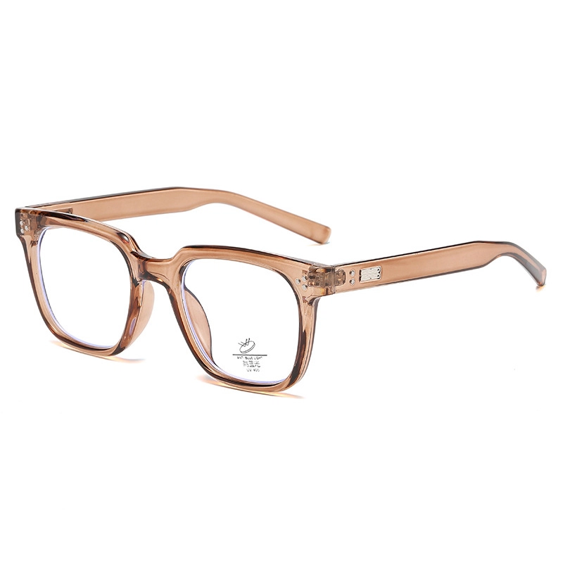 SOMAN UV40