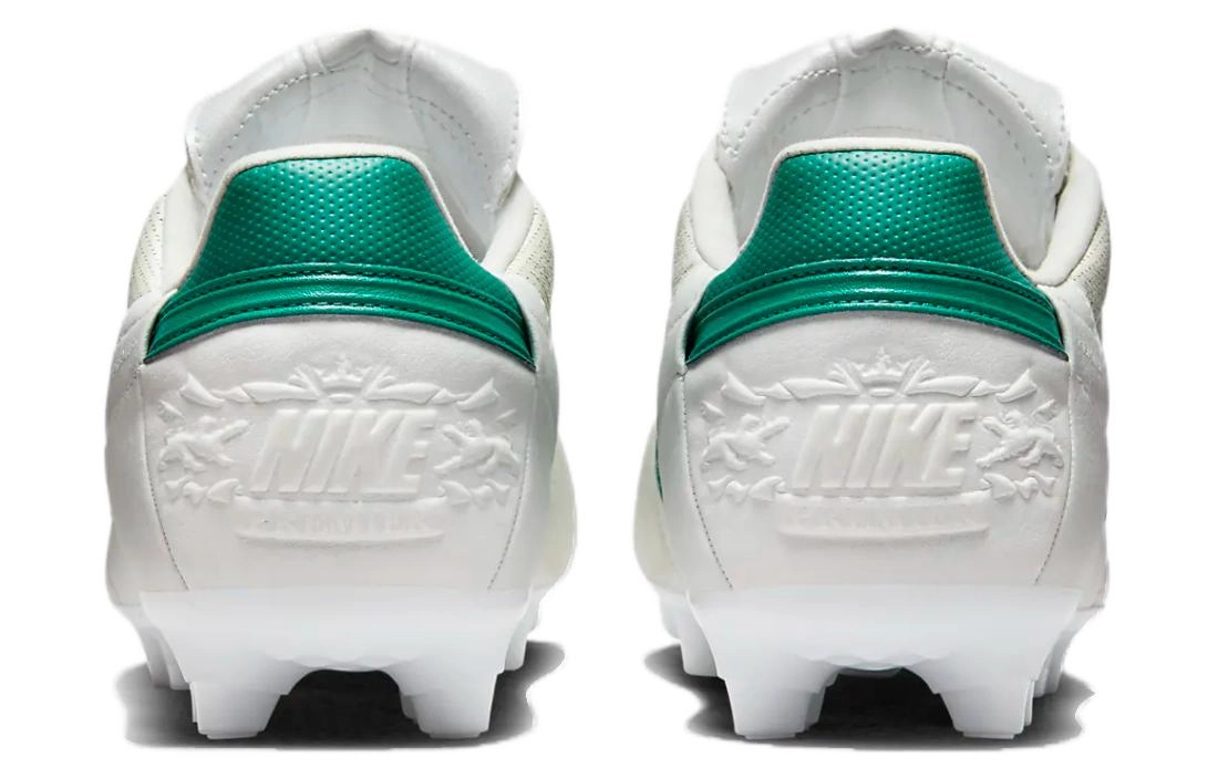 Nike Premier 3