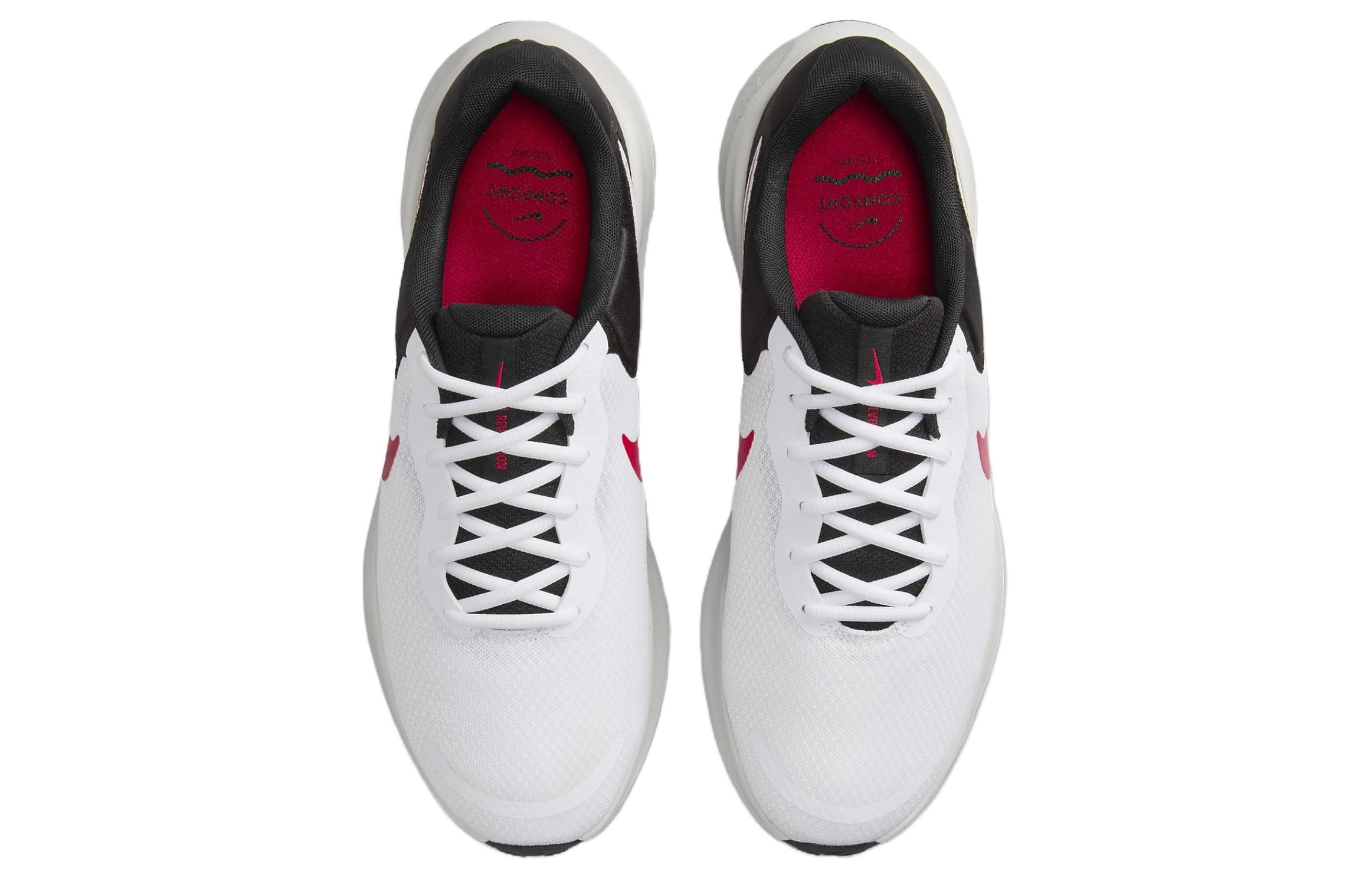 Nike REVOLUTION 7