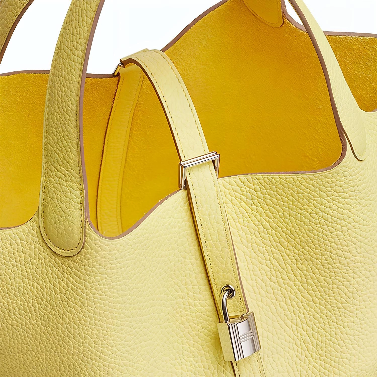 HERMES Picotin Lock 22 Clemence 0Y Limoncello