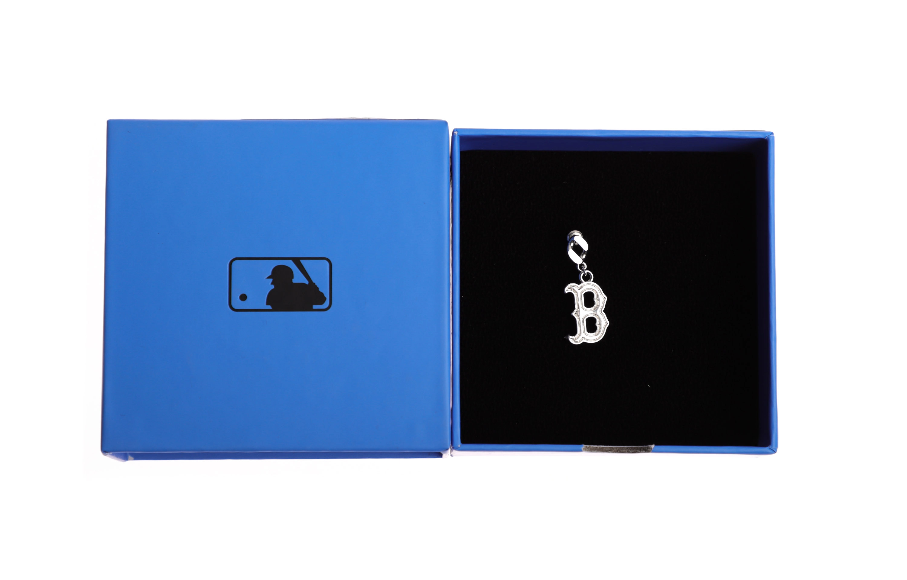 MLB