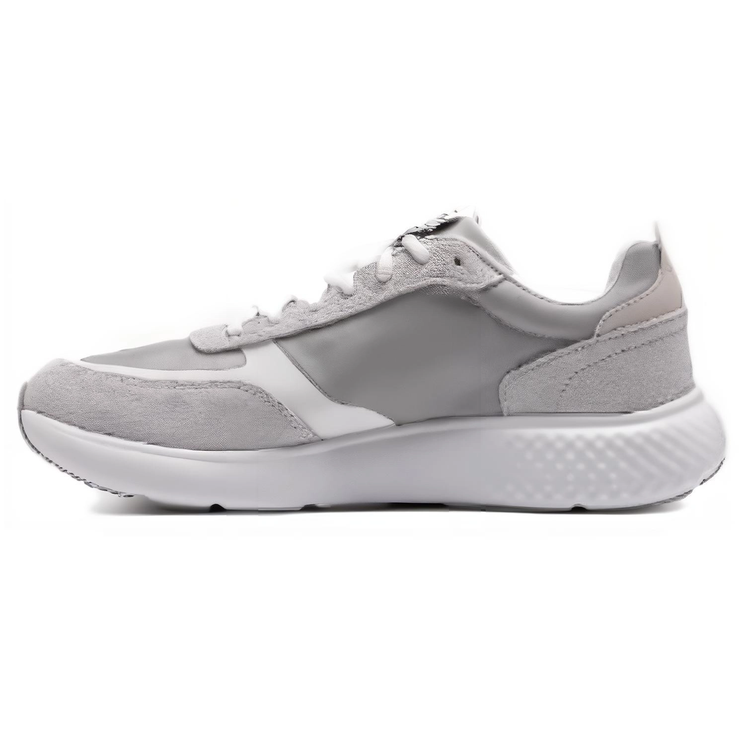 Under Armour Decoy Lux
