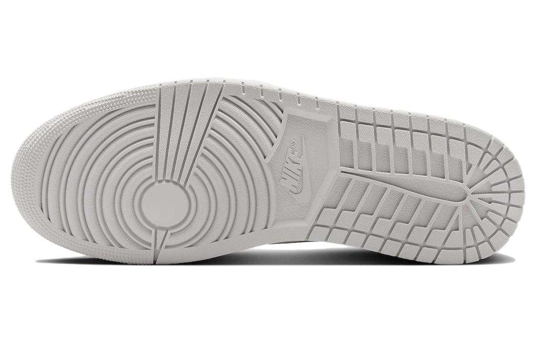 Jordan Air Jordan 1 Low OG Metallic Silver