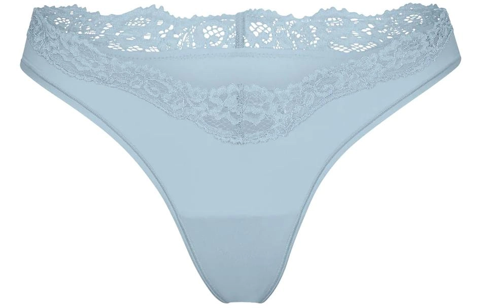 SKIMS FITS EVERYBODY LACE DIPPED THONG 1 denim