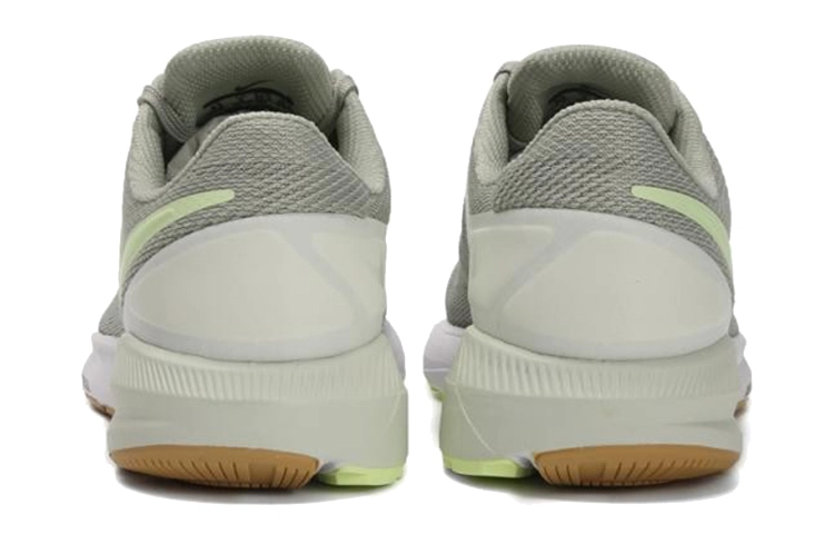 Nike Zoom Structure 22