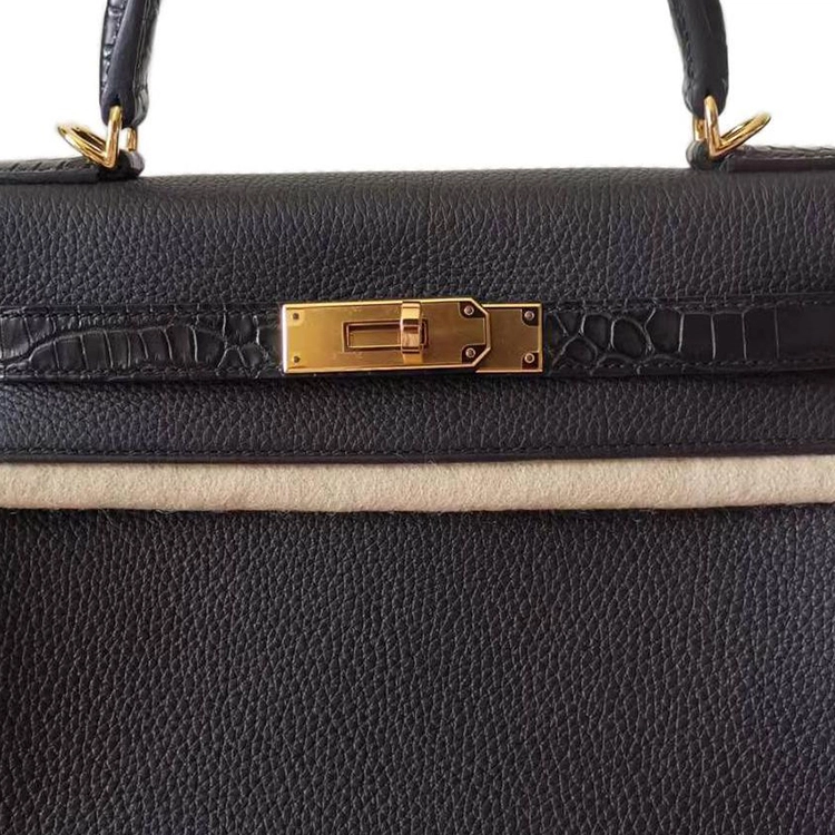 HERMES Kelly 28 togo Noir