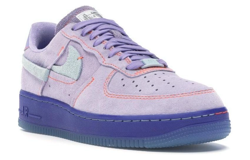 Nike Air Force 1 07 Lux