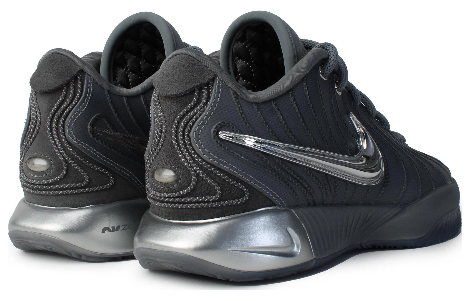 Nike Lebron 21
