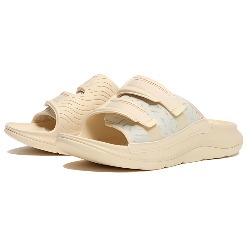 HOKA ONE ONE