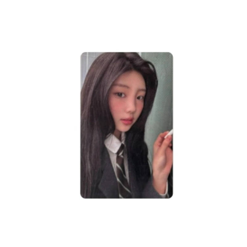HYBE ILLIT ILLIT 1super real me wvs