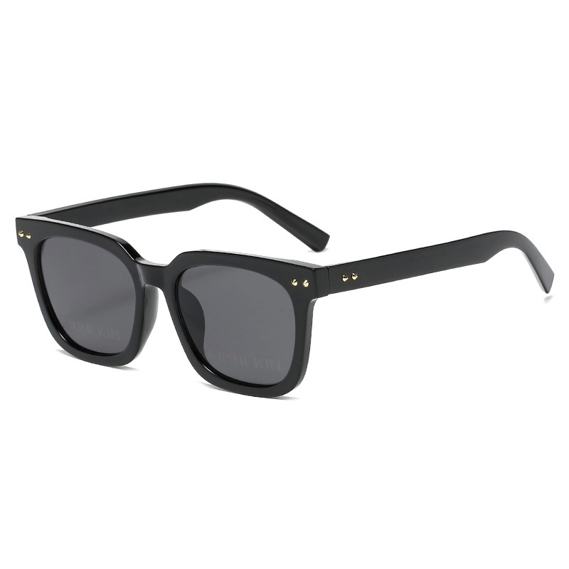 SOMAN UV400