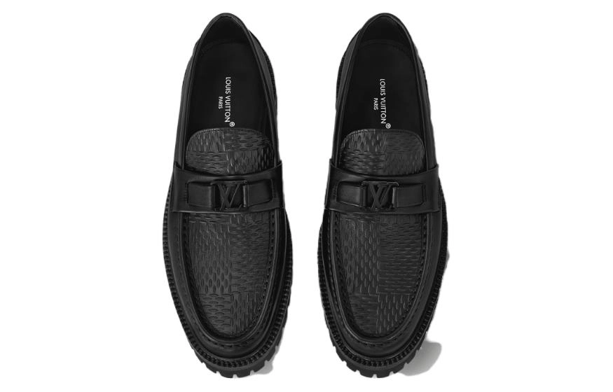 LOUIS VUITTON Major