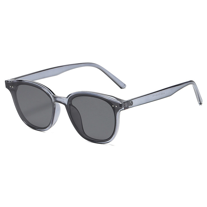 SOMAN UV400