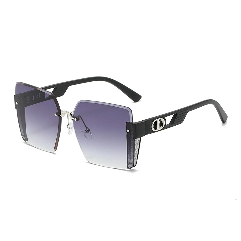 SOMAN UV400