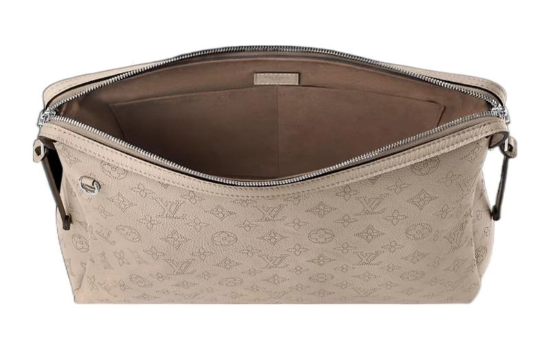 LOUIS VUITTON MONOGRAM