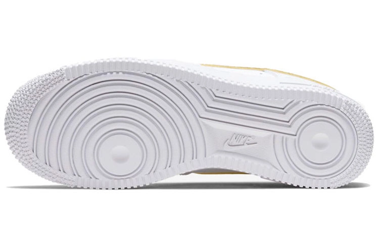 Nike Air Force 1 07 ESS