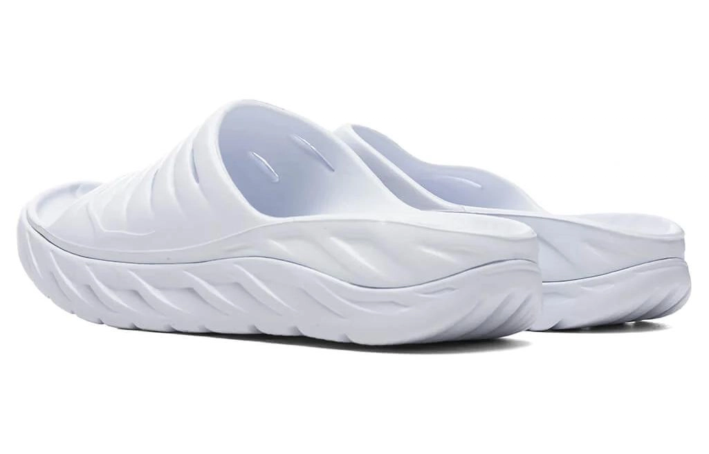 HOKA ONE ONE