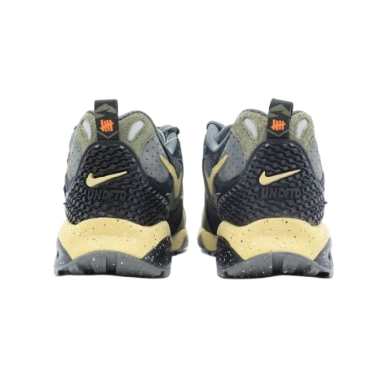 UNDEFEATED x Nike Air Terra Humara Olive