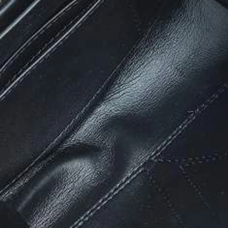 Valentino Vlogo Logo