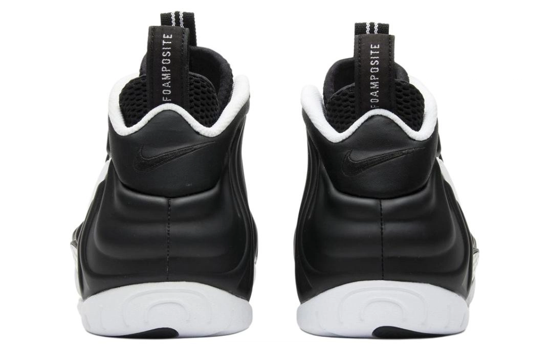 Nike Foamposite Pro . doom 2016