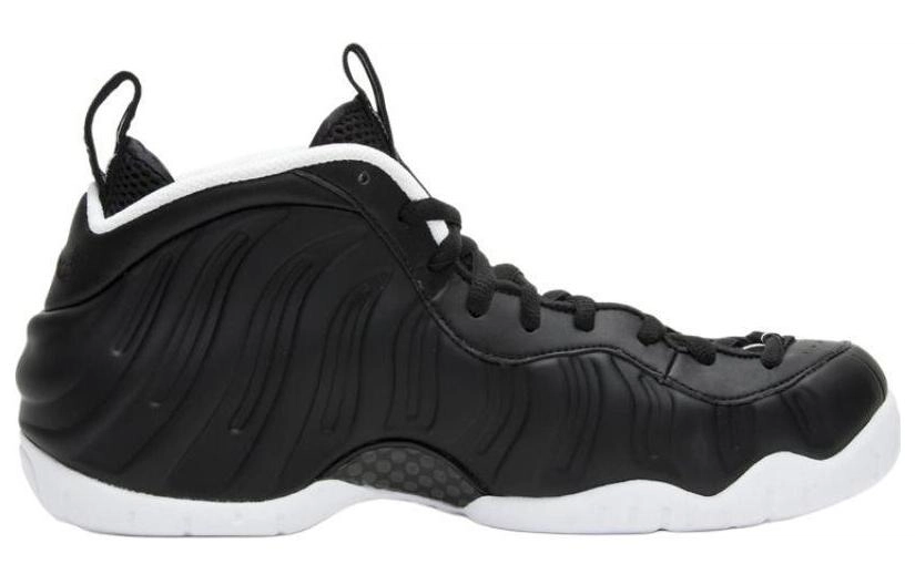 Nike Foamposite Pro . doom 2016