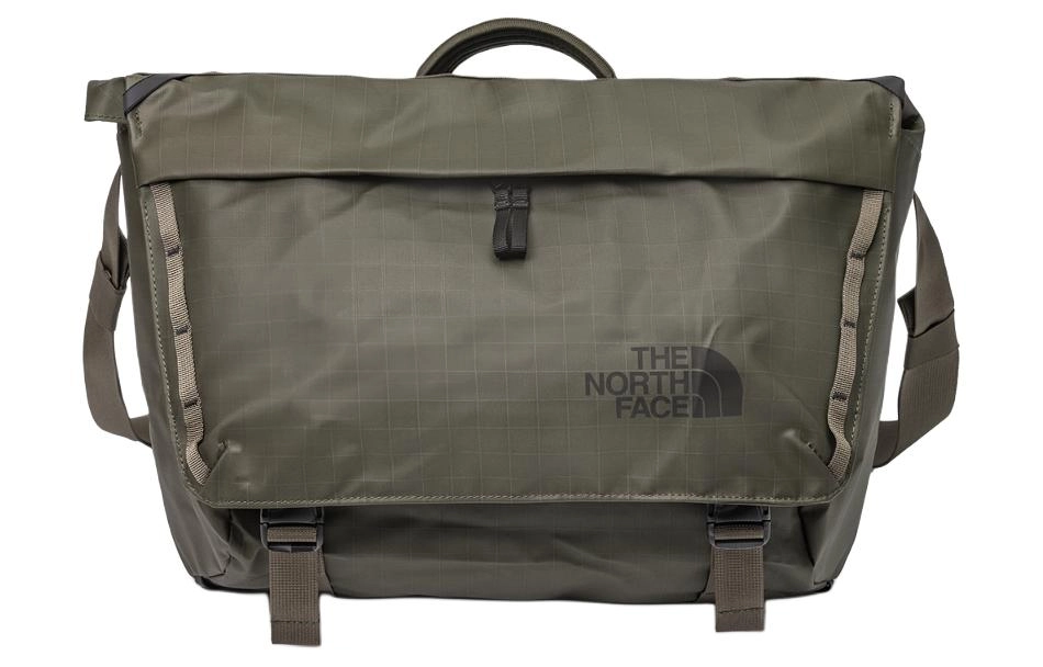 THE NORTH FACE Base Camp Voyager 300D