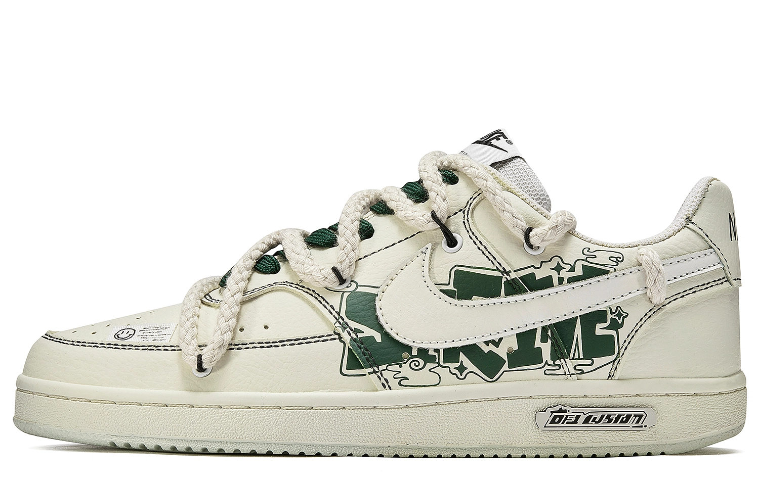 Nike Court Borough Low